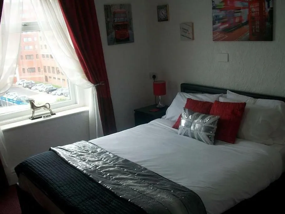 Benson Hotel - Small Families & Couples Only-1